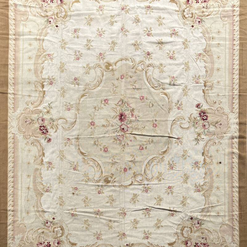Tapis d’Aubusson – MT 724